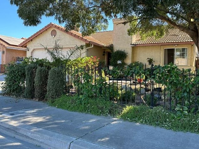 112 7th St, Los Banos, CA 93635
