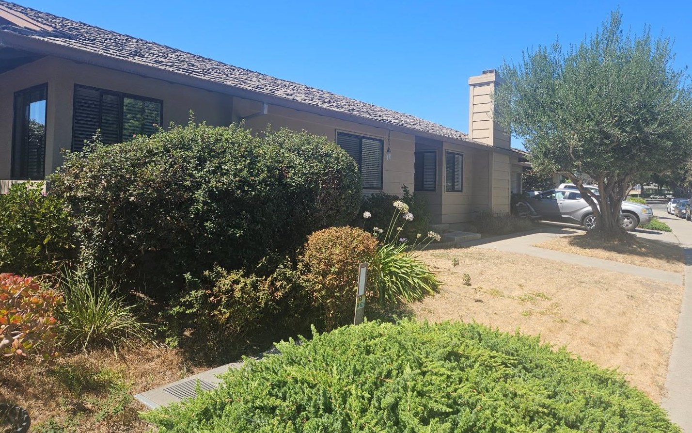 1569 N First St, Salinas, CA 93906
