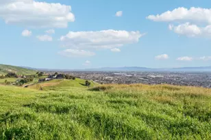 1339 Terra Vis Ct, Milpitas, CA 95035 - Photo 6