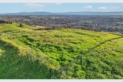 1339 Terra Vista Ct, Milpitas, CA 95035 - Photo 1