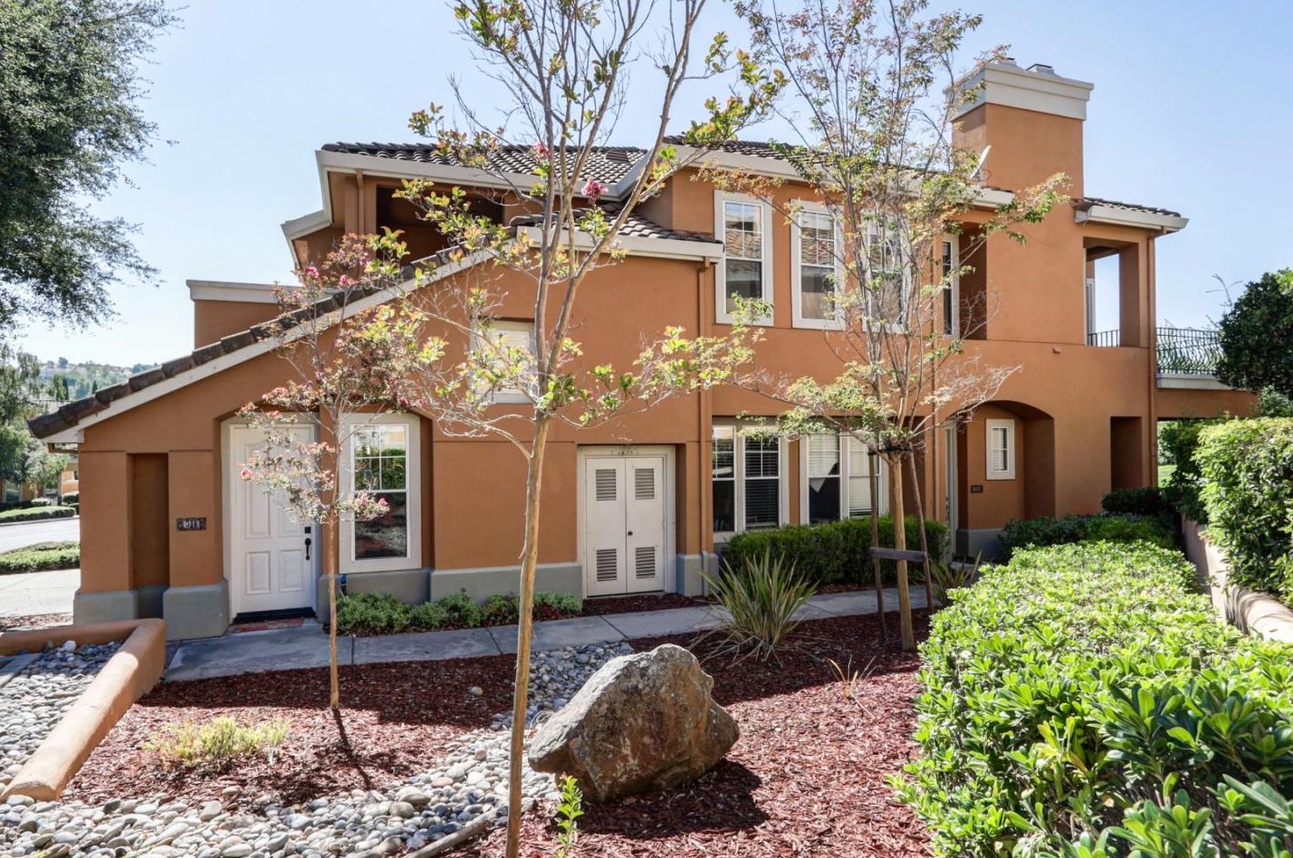 6119 Country Club Pkwy, San Jose, CA 95138-2307