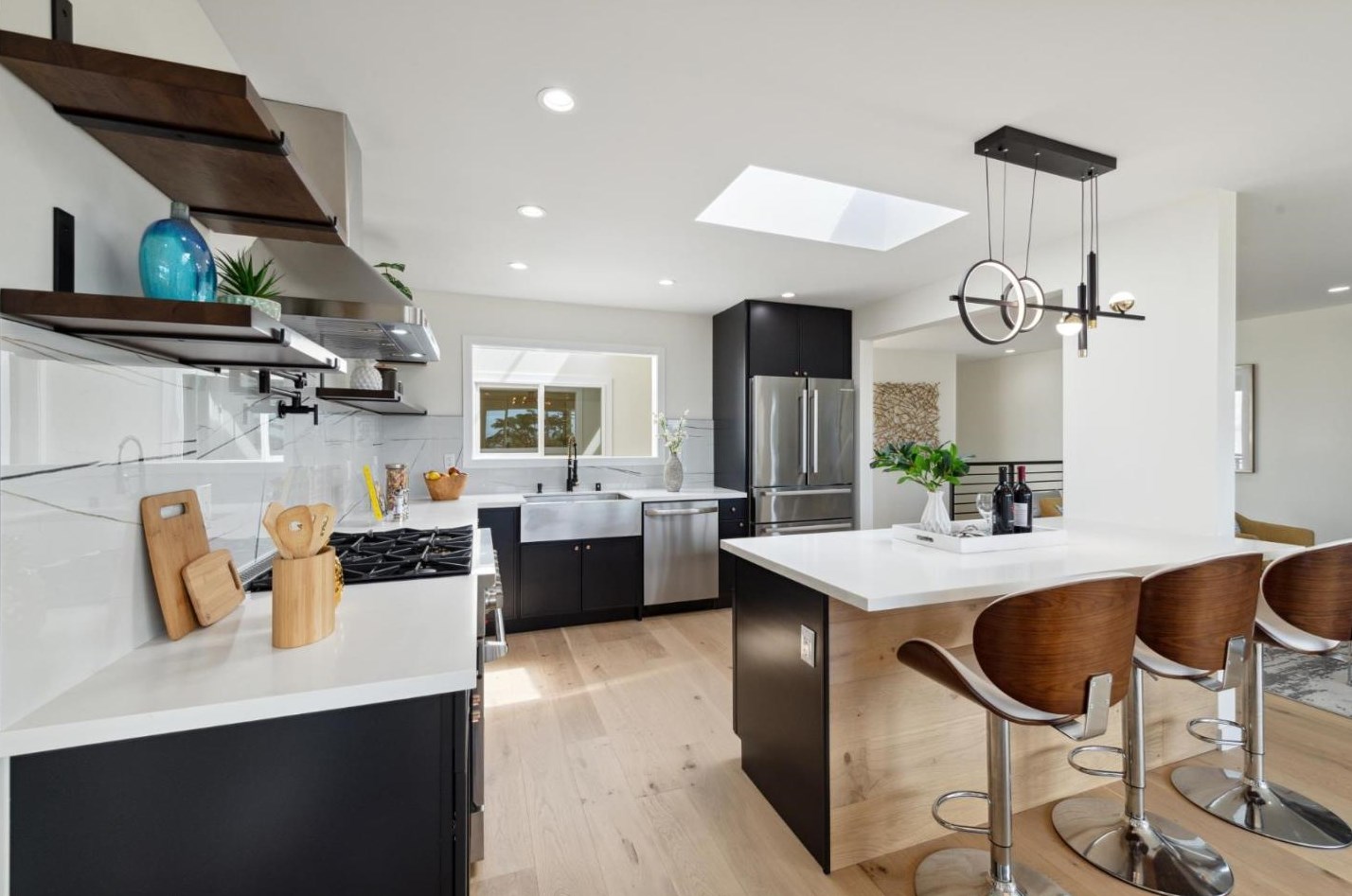 2035 35th Ave, San Francisco CA  94116-1112 exterior