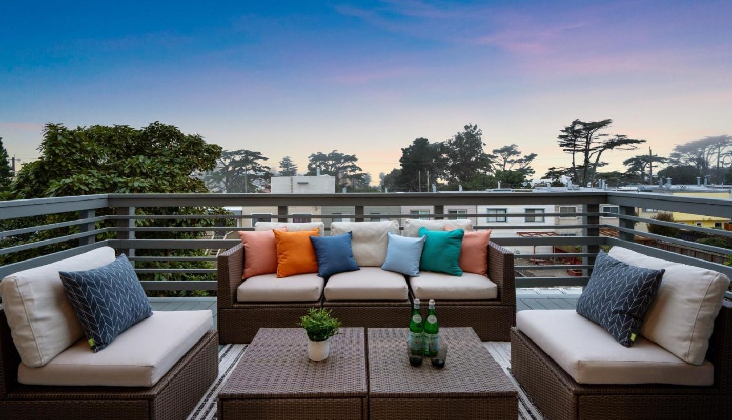 2035 35th Ave, San Francisco CA  94116-1112 exterior