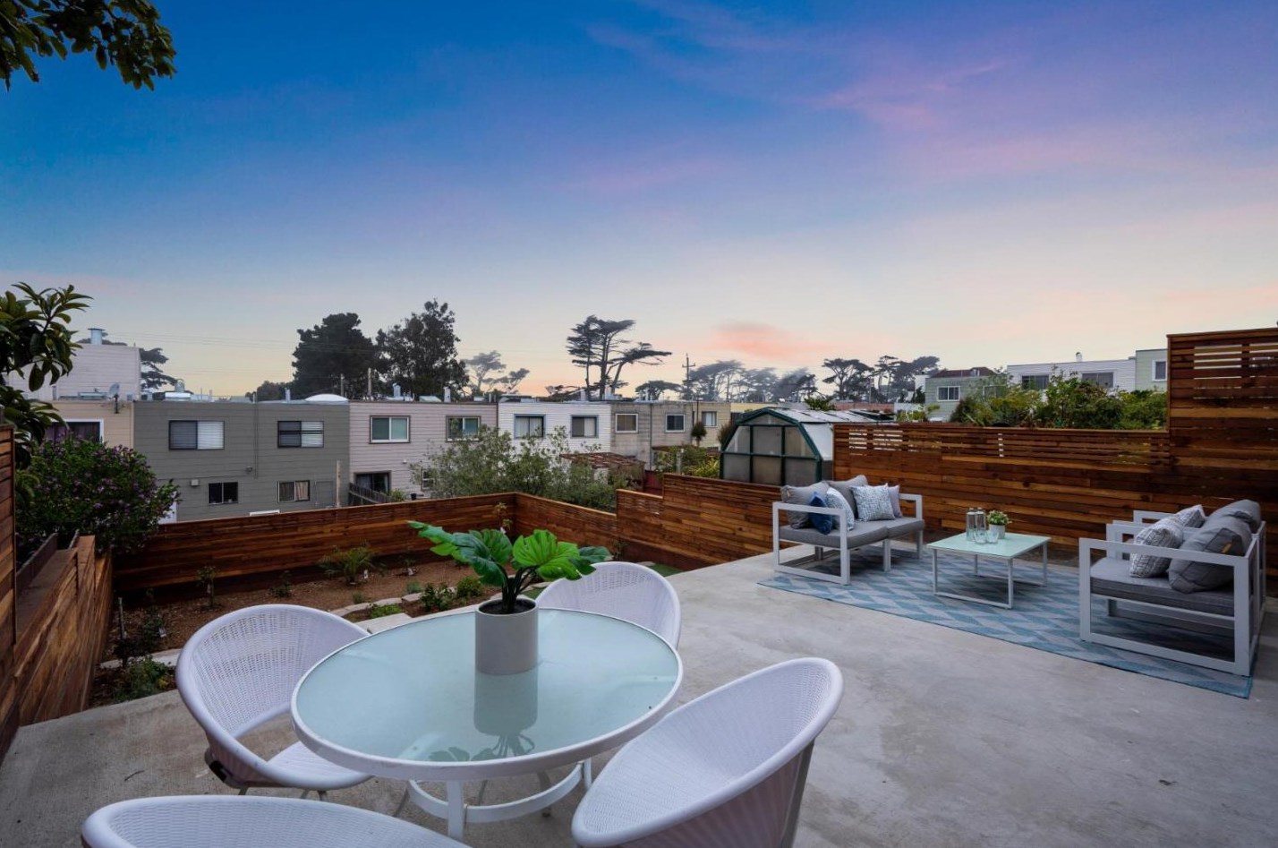 2035 35th Ave, San Francisco CA  94116-1112 exterior
