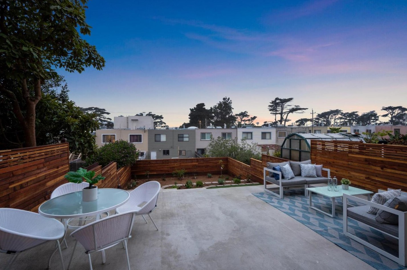 2035 35th Ave, San Francisco CA  94116-1112 exterior