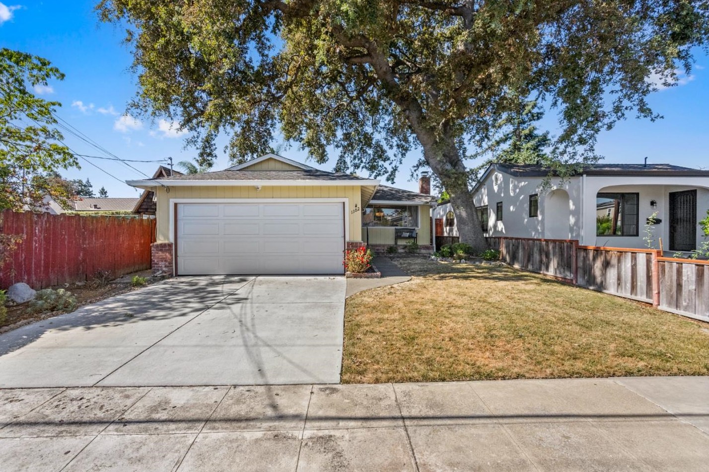 1182 Walnut St, San Carlos, CA 94070-4910