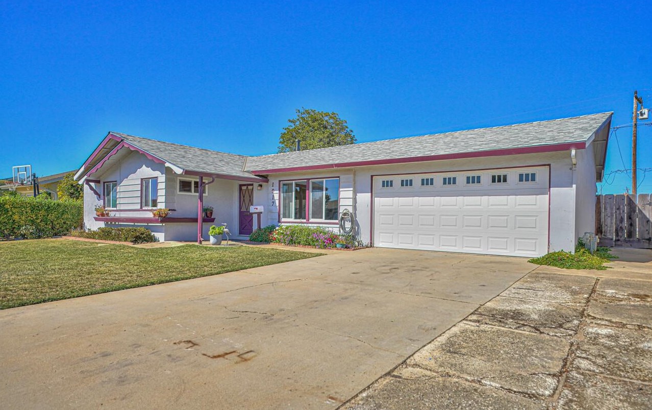 1917 Glendora Way, Salinas, CA 93906