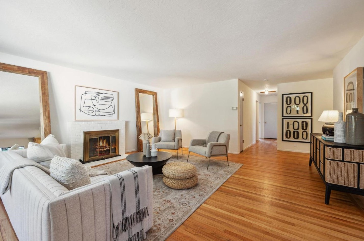 569 9th Ave, Menlo Park, CA 94025-1803