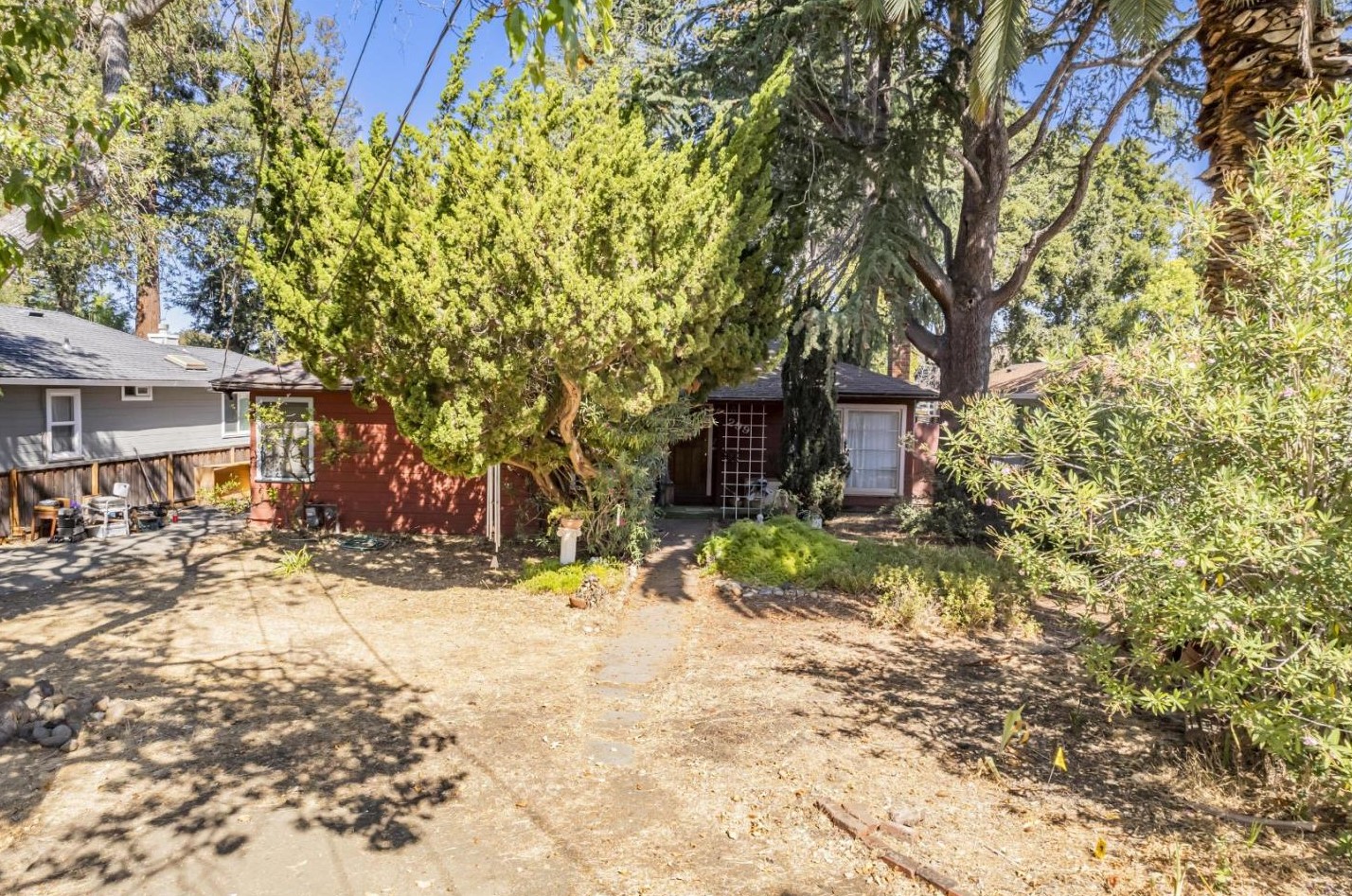 299 Langton Ave, Los Altos, CA 94022
