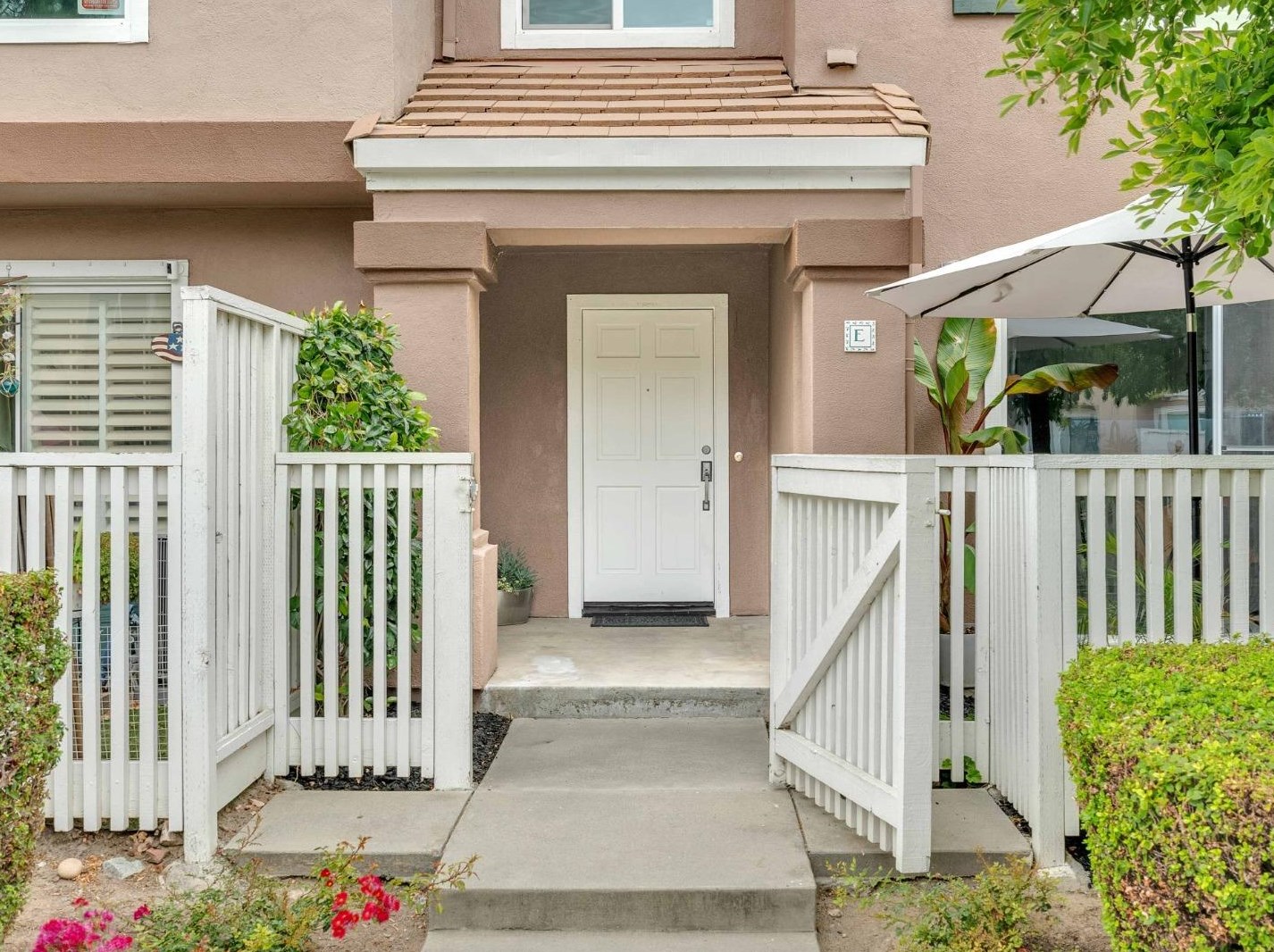 6978 Gregorich Dr E, San Jose, CA 95138