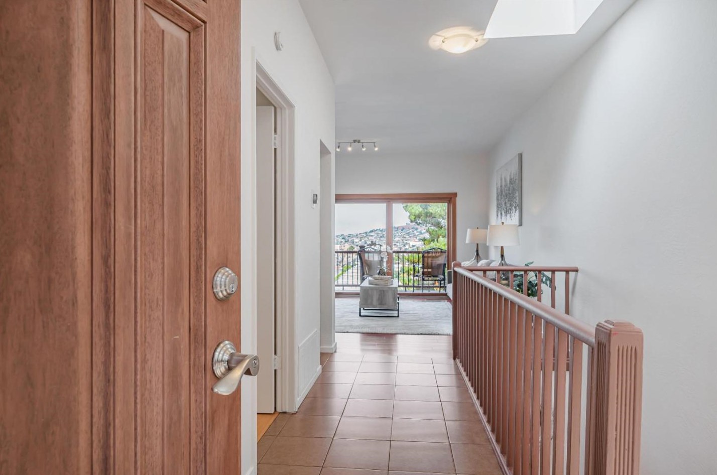 540 Dwight St, San Francisco, CA 94134-1811