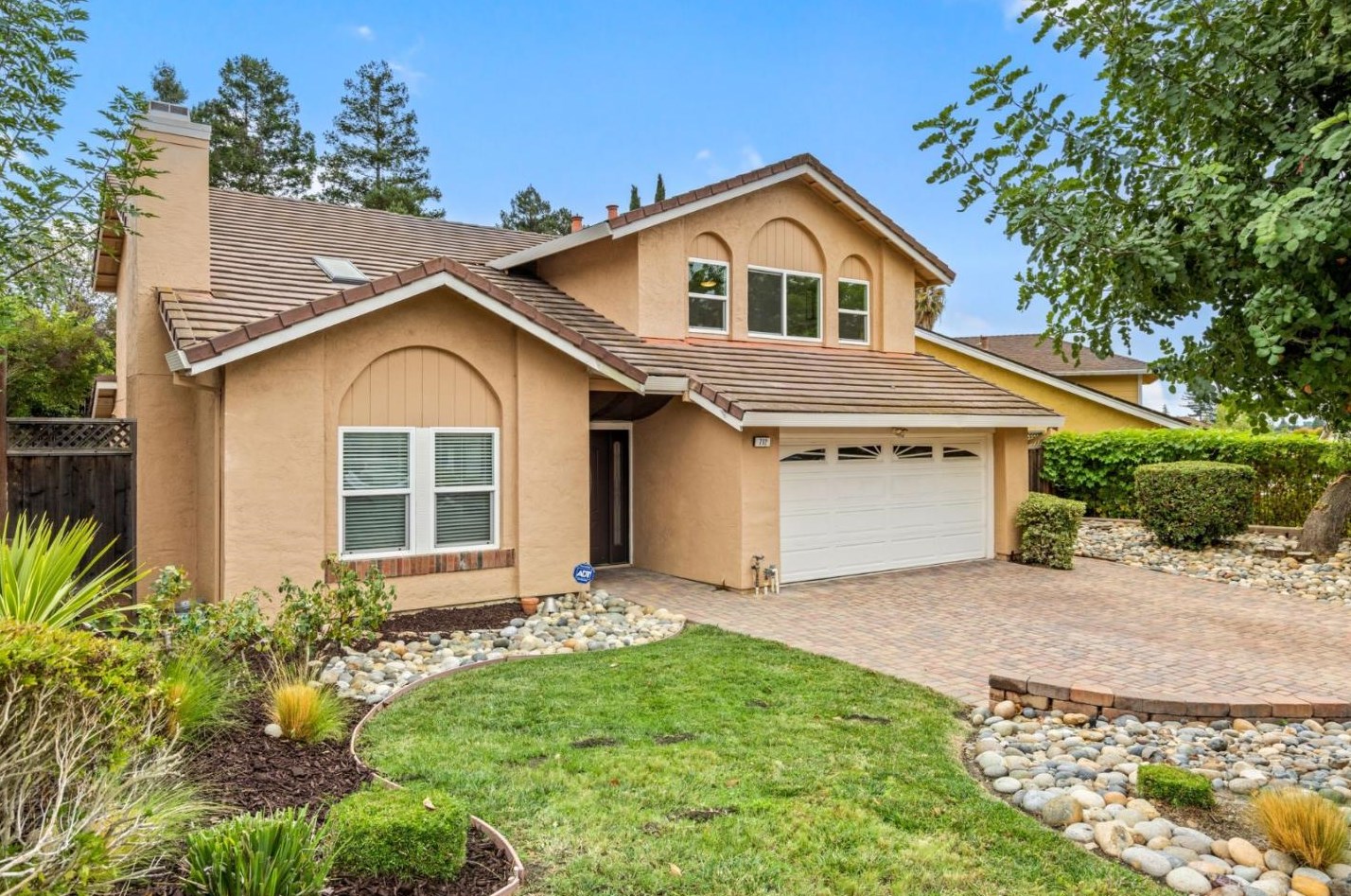 712 Michael St, Milpitas, CA 95035