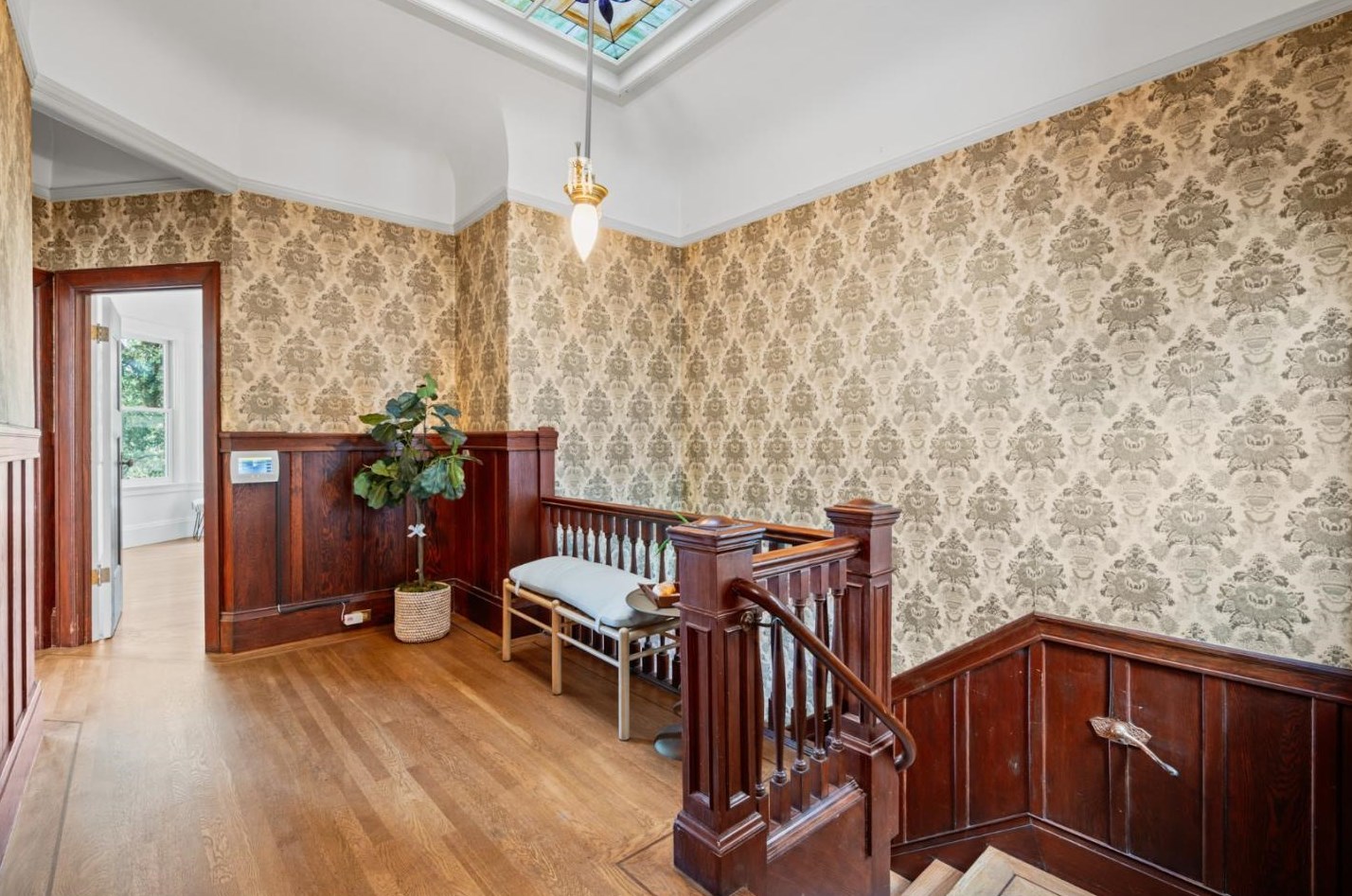 1131 Broderick St, San Francisco CA  94115-3904 exterior