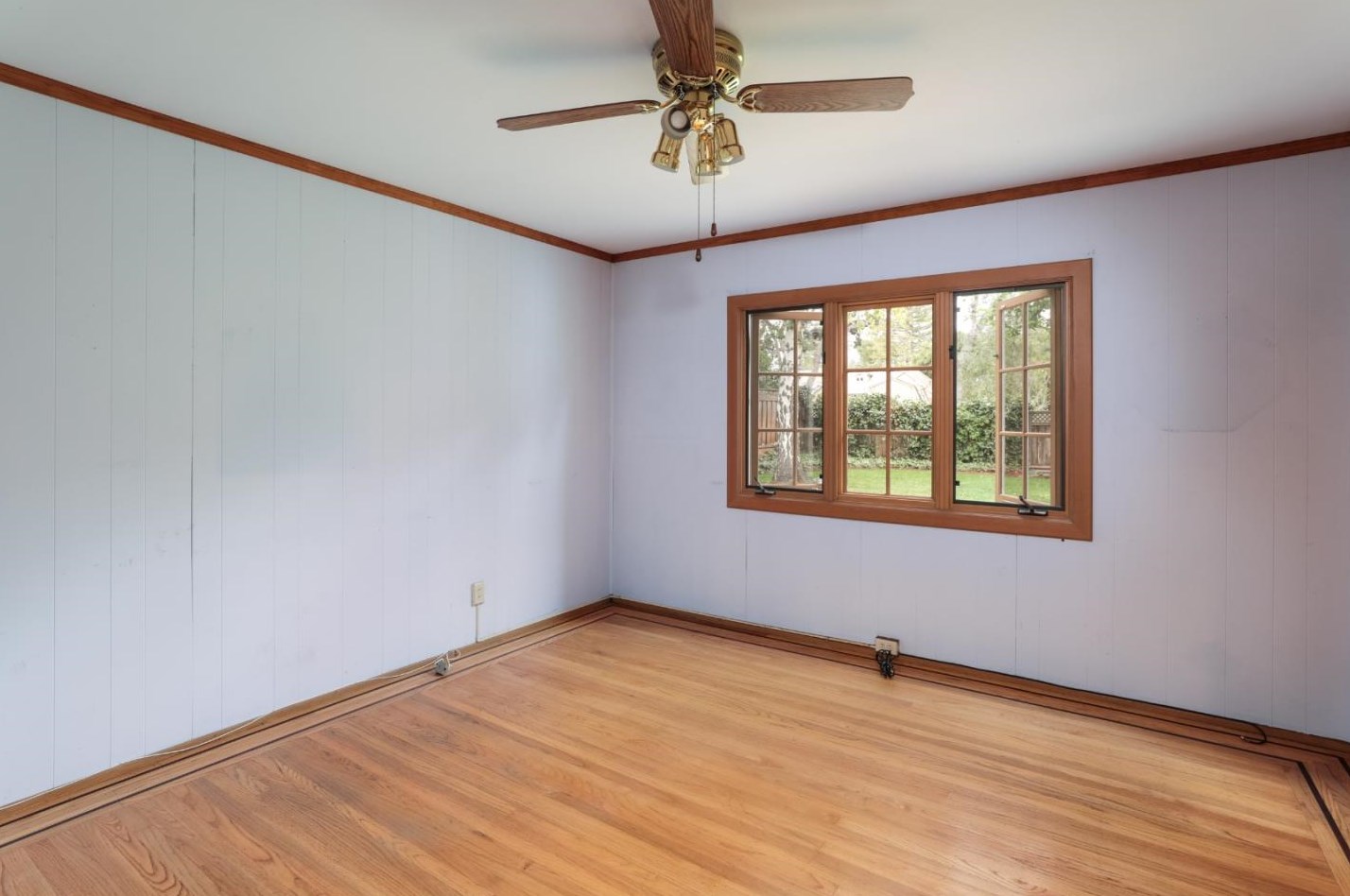 914 Riverside Dr, Los Altos CA 94024-4828 exterior