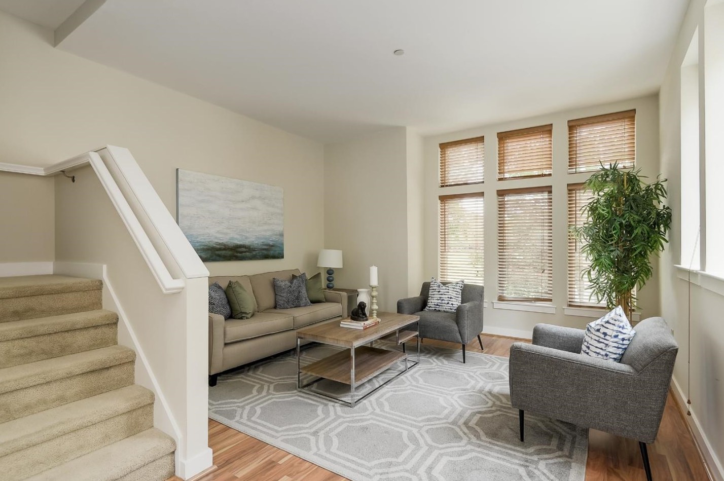 101 Laurel Grove Ln, San Jose, CA 95126