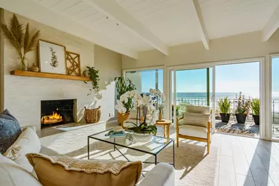 367 Beach Dr, Aptos, CA 95003 - Photo 1