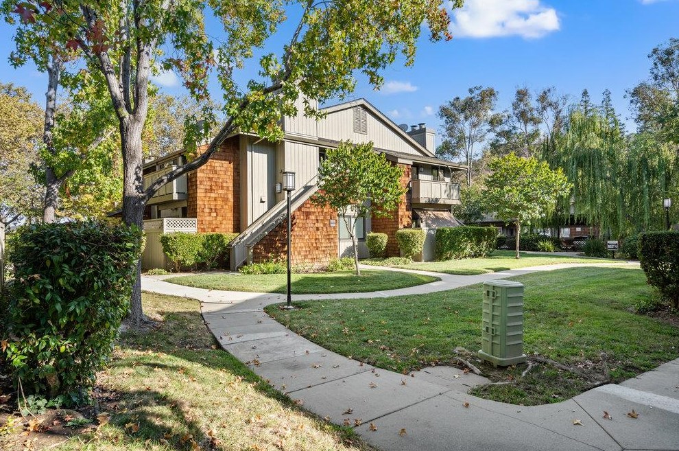 2209 La Terrace Cir, San Jose CA 95123-5331 exterior