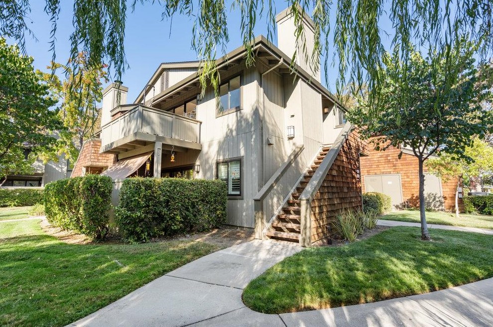 2209 La Terrace Cir, San Jose CA 95123-5331 exterior