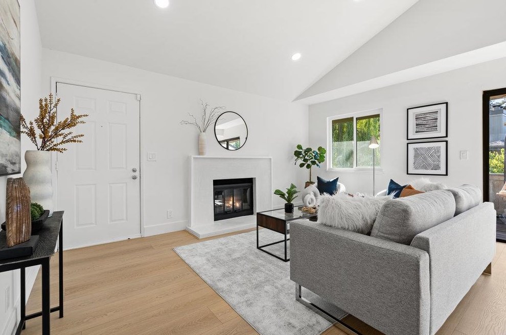 2209 La Terrace Cir, San Jose, CA 95123-5330