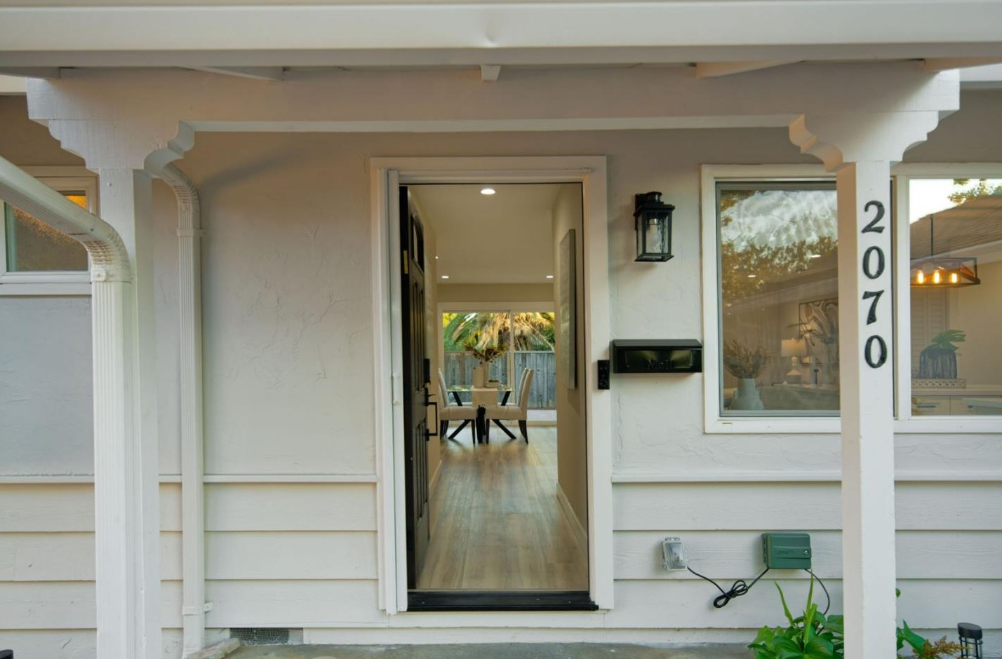 2070 Rosswood Dr, San Jose, CA 95124