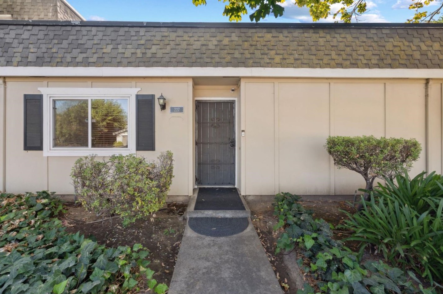 227 Incline Way, San Jose, CA 95139