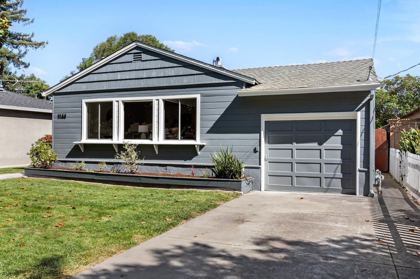 1144 17th Ave, Redwood City, CA 94063