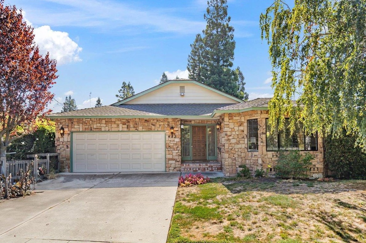 482 Beresford Ave, Redwood City, CA 94061
