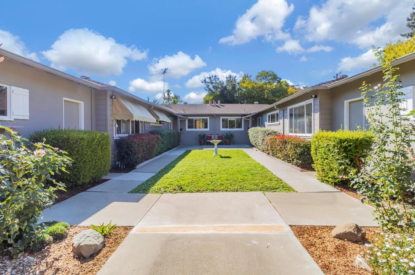 319 Waverley St, Menlo Park, CA 94025-3513