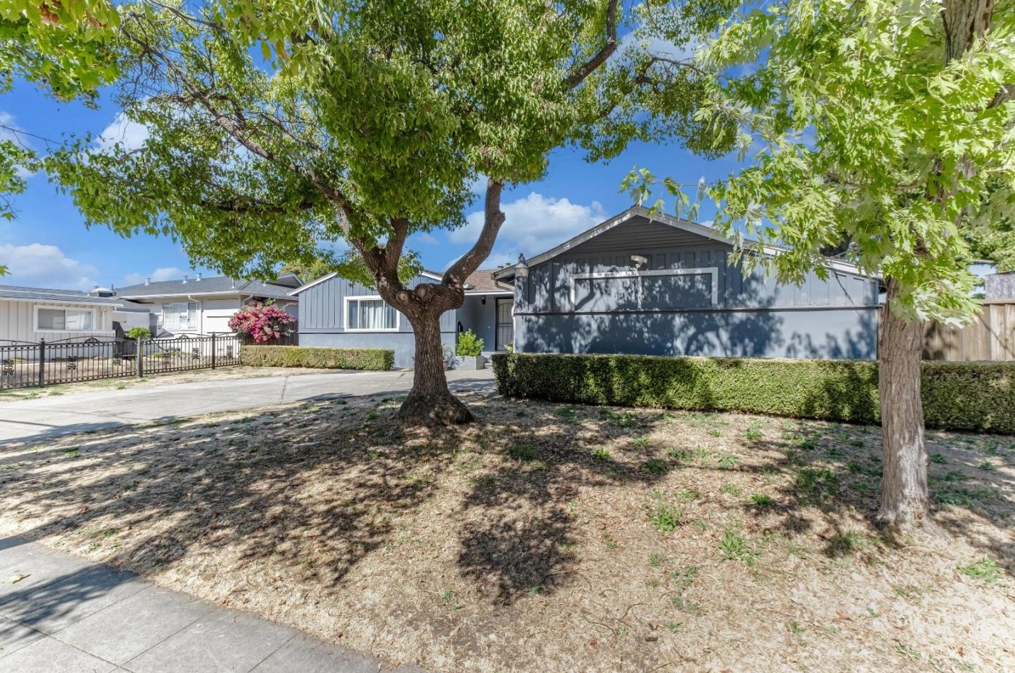 1037 Gomer St, Hayward, CA 94544