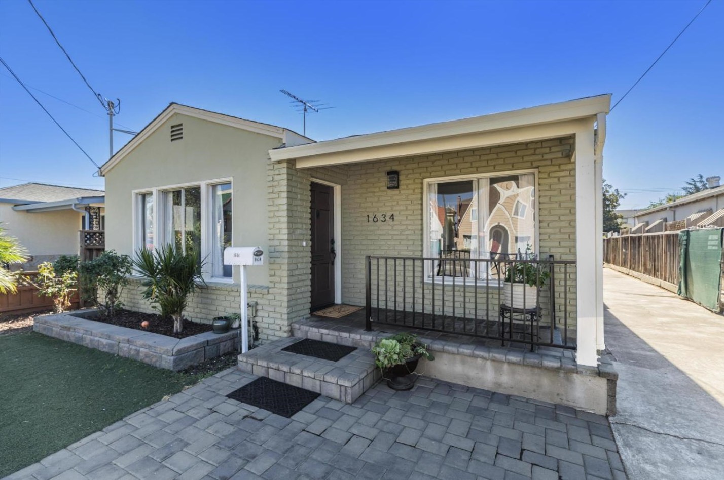 1634 San Fernando St, San Jose, CA 95116-2421