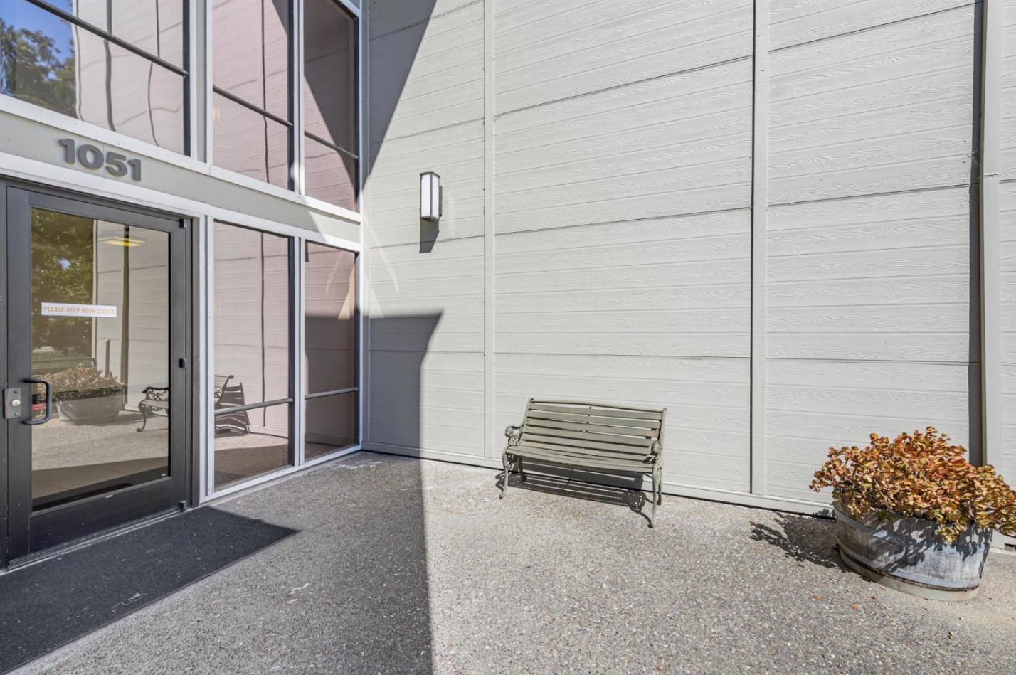 1051 Beach Park Blvd, San Mateo, CA 94404-3458