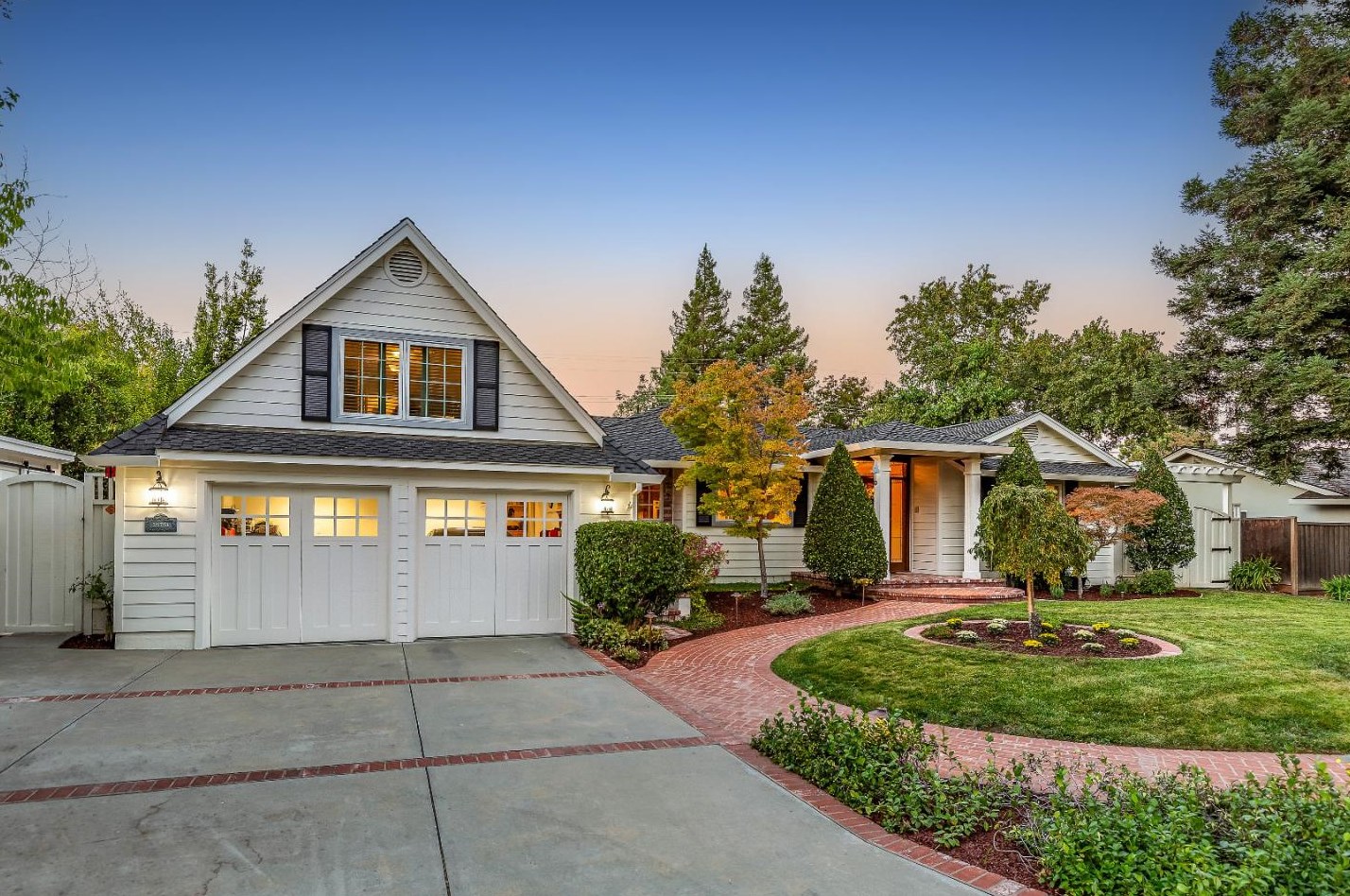 18781 Westview Dr, Saratoga, CA 95070