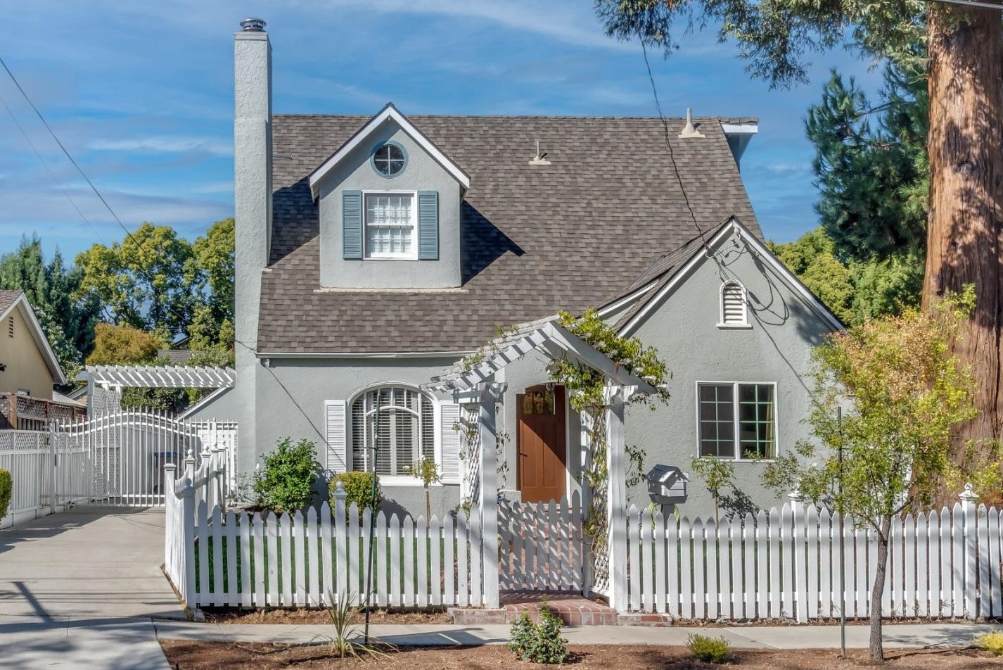 1051 Pine Ave, San Jose, CA 95125-2577