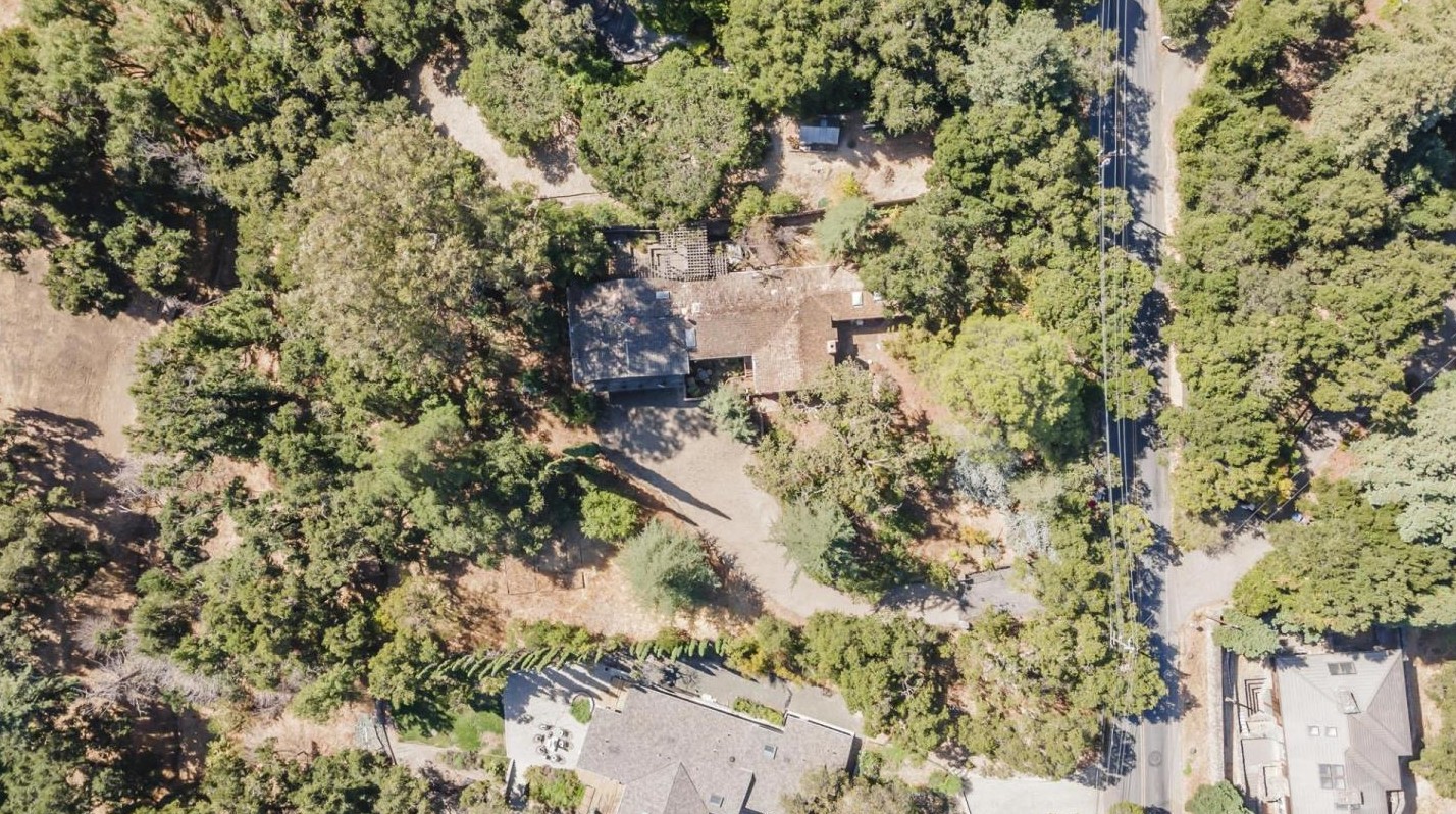 11090 Mora Dr, Los Altos, CA 94024