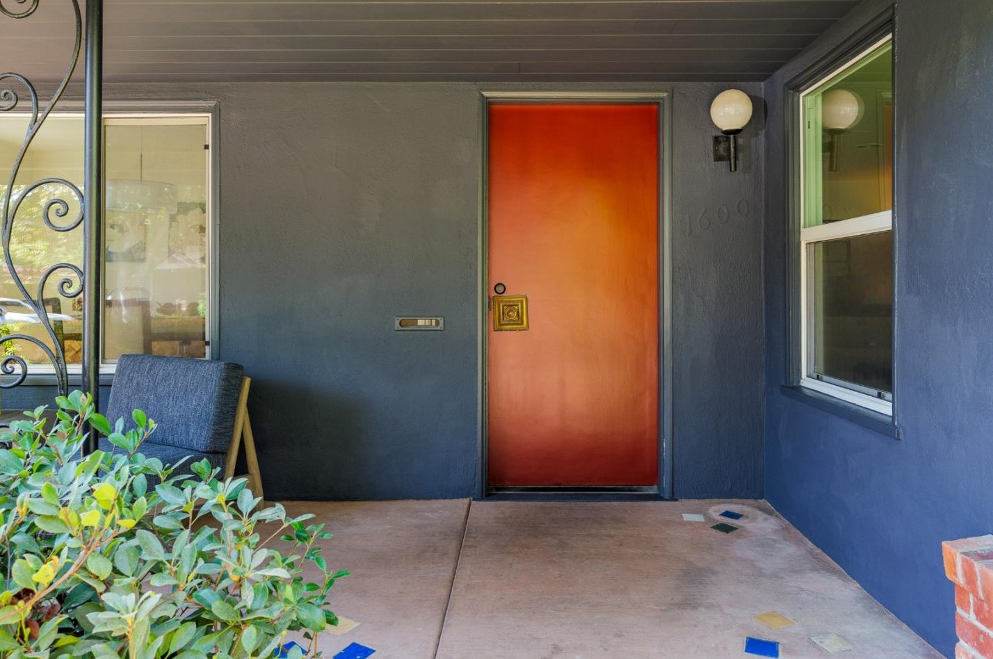 1600 Dana Ave, Palo Alto, CA 94303-2815