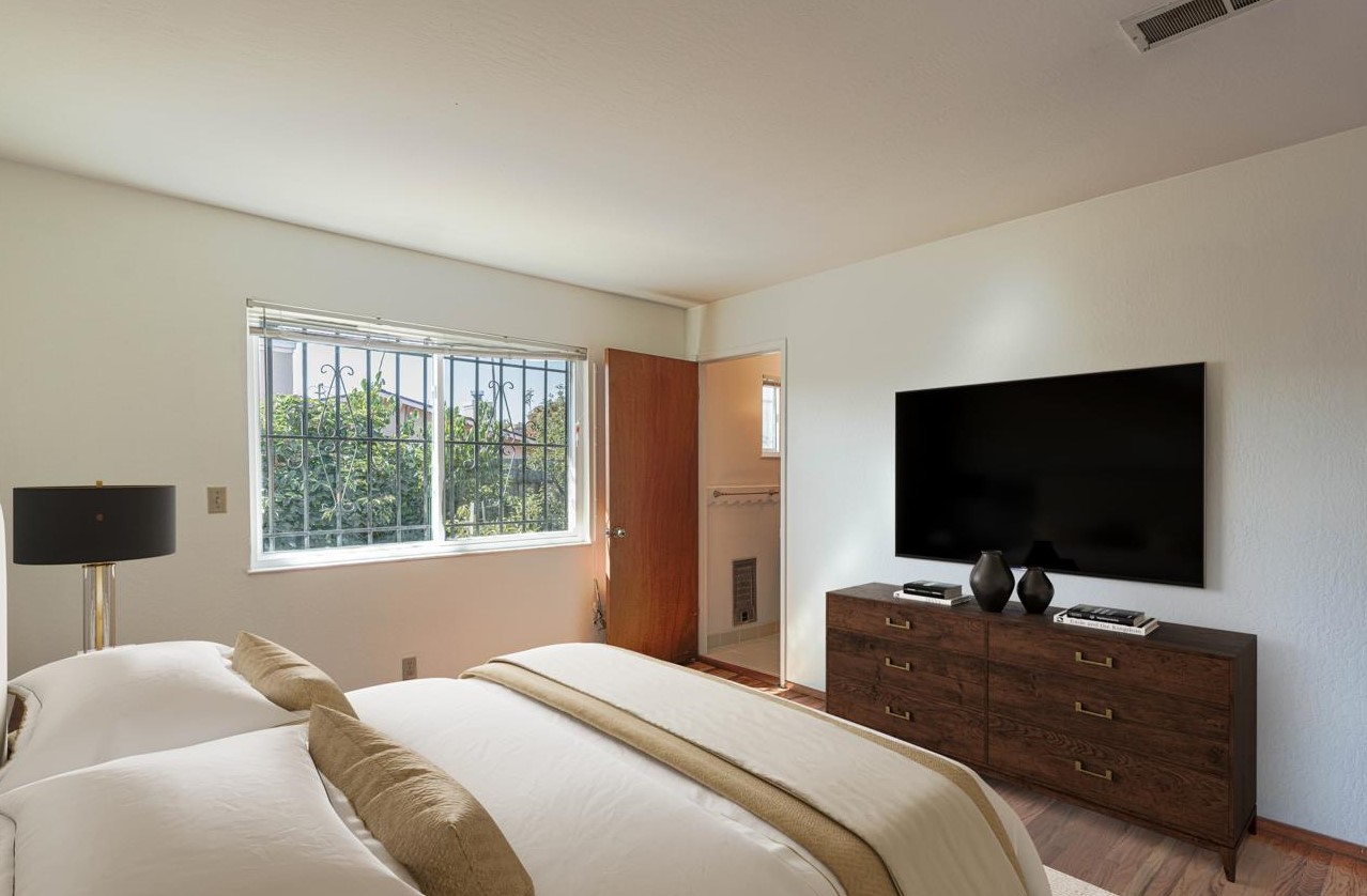 430 Calaveras Dr, Salinas CA 93906-2507 exterior