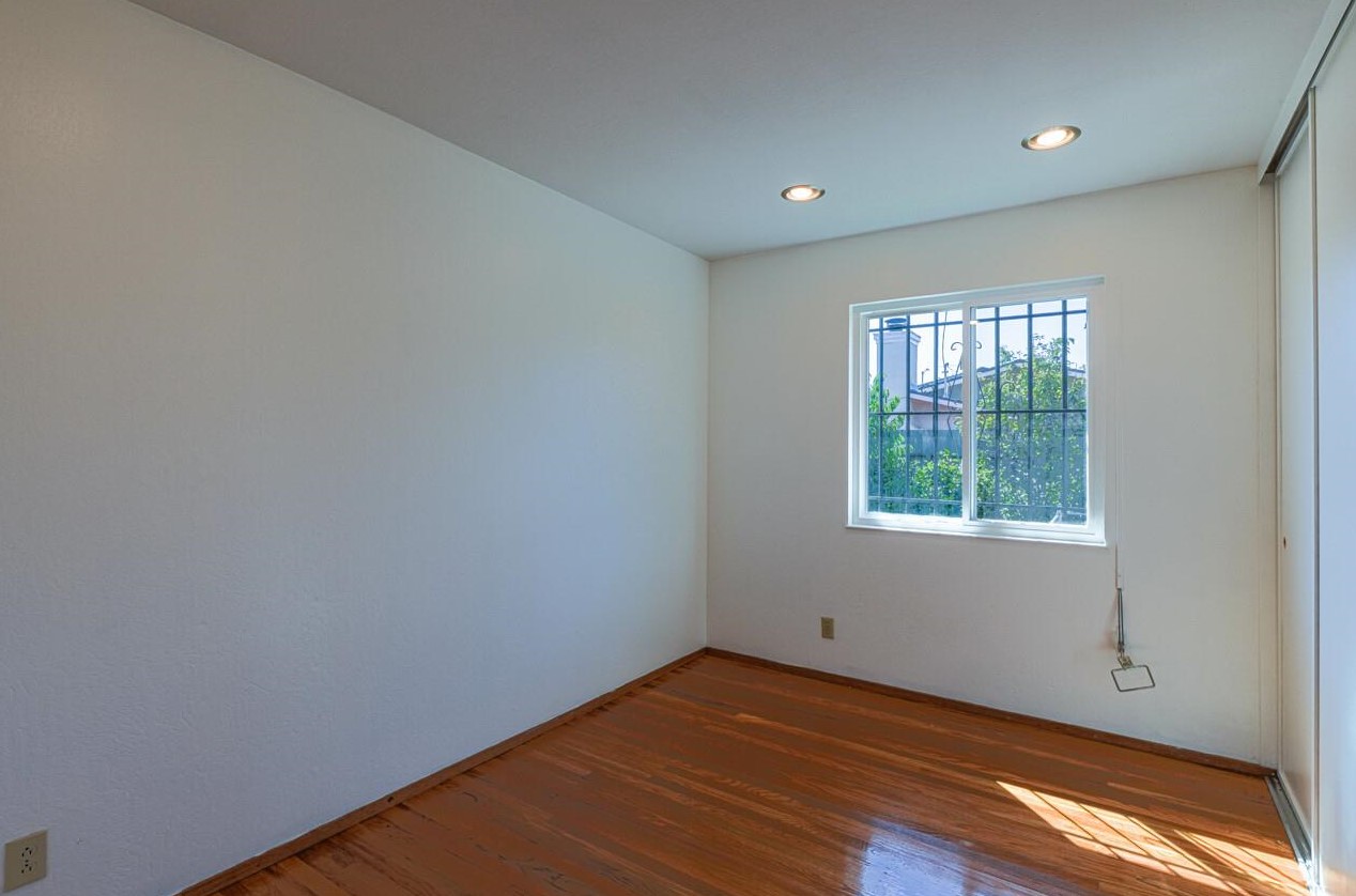 430 Calaveras Dr, Salinas CA 93906-2507 exterior