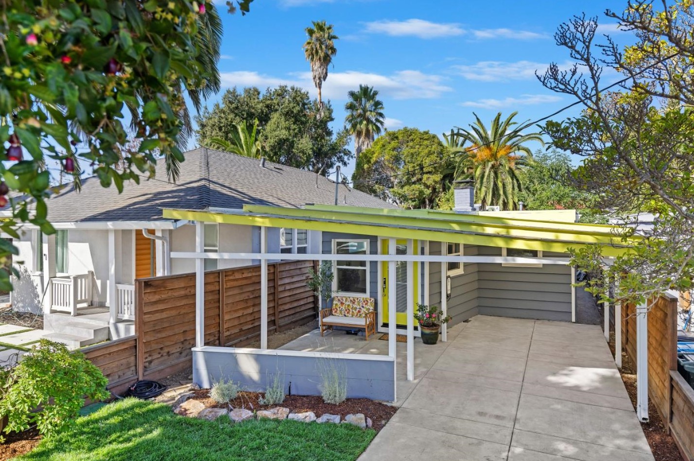 711 Third Ave, Redwood City, CA 94063