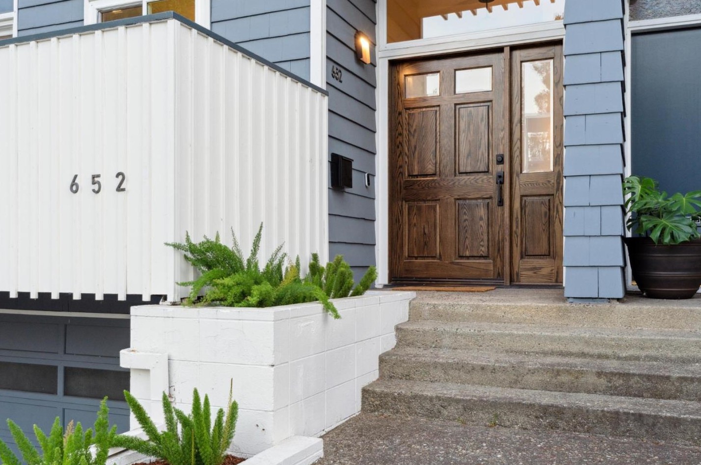 652 Leahy St, Redwood City, CA 94061