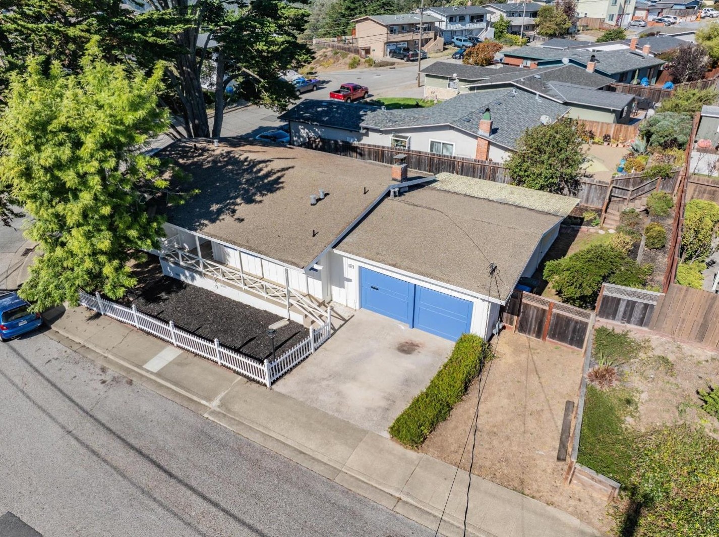 1087 View Way, Pacifica, CA 94044
