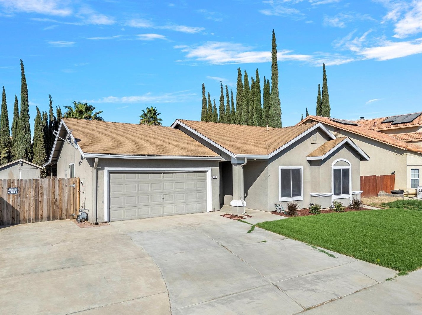 805 Del Rio Dr, Los Banos, CA 93635