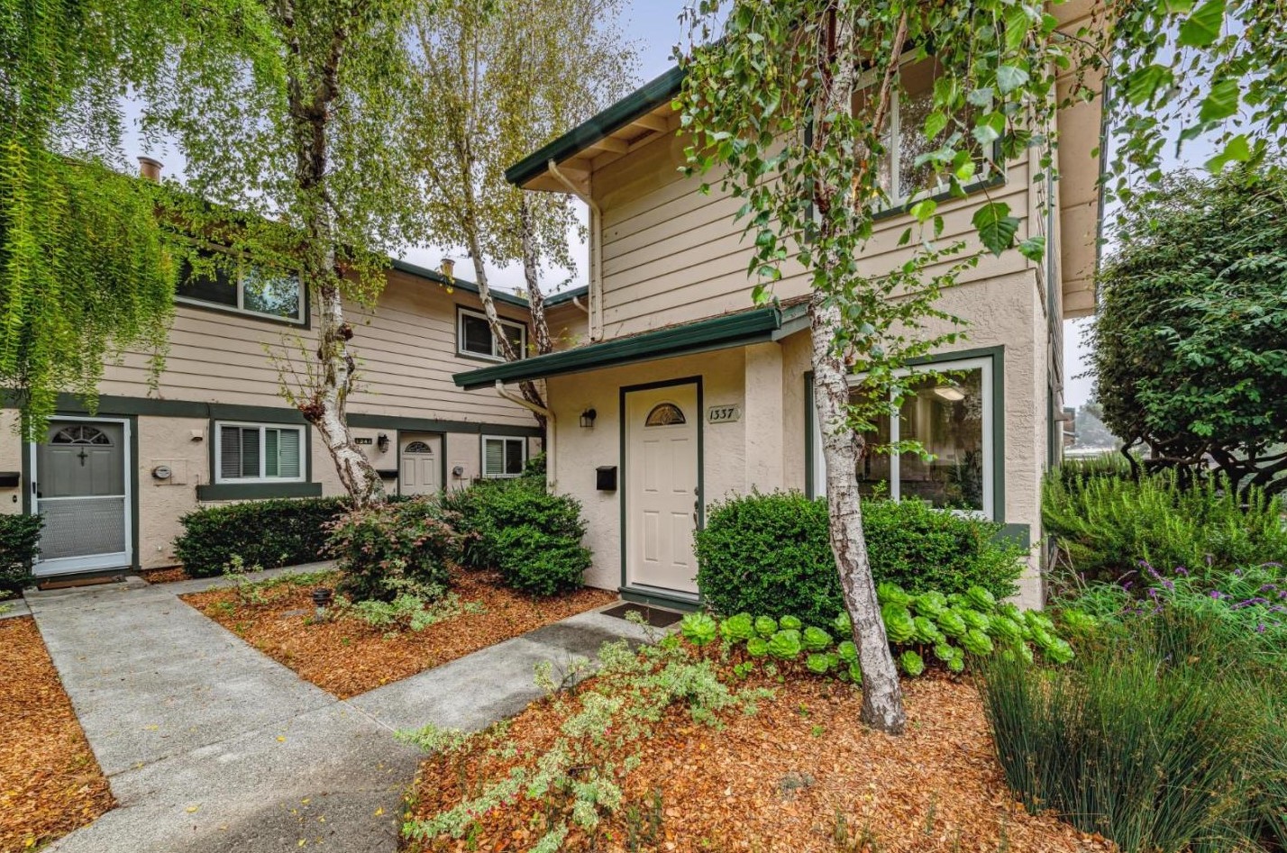 1337 Terra Nova Blvd, Pacifica, CA 94044