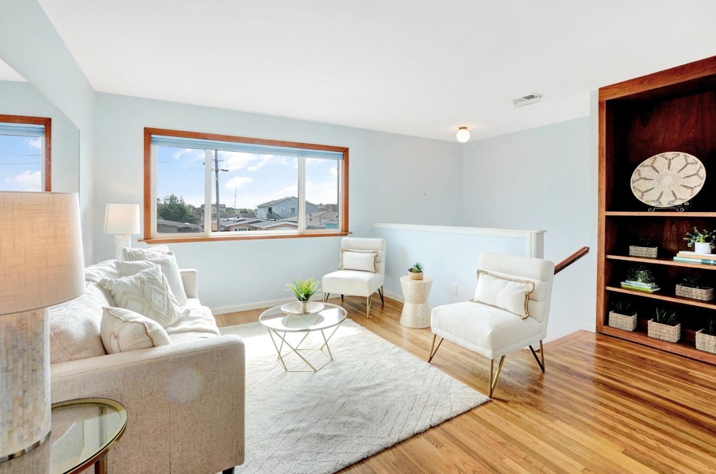 351 Grove St, Princeton by the Sea, CA 94019
