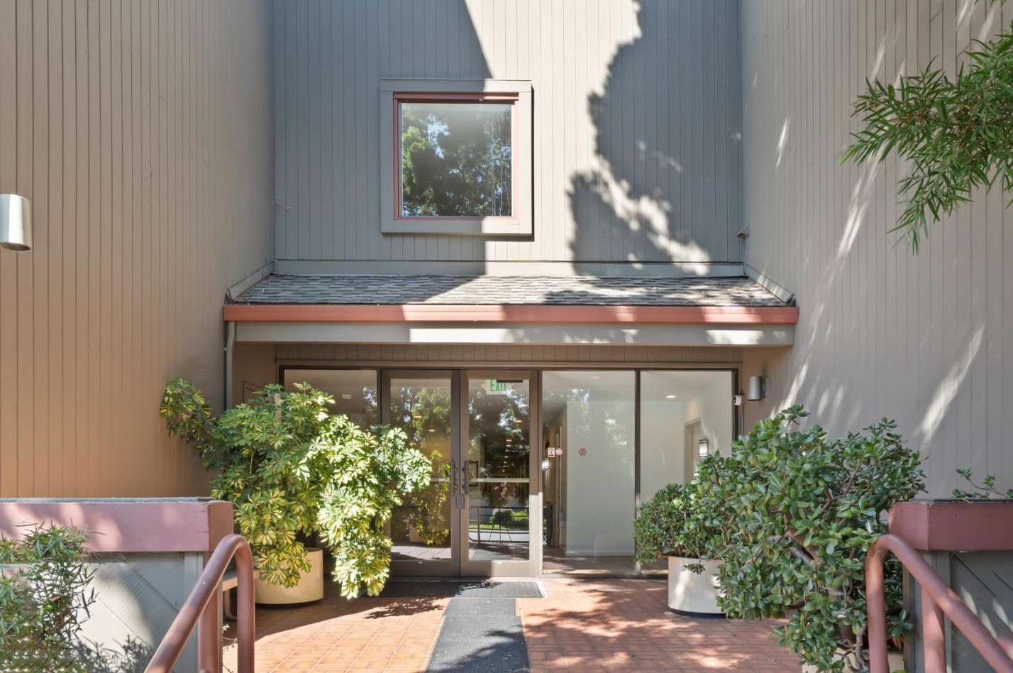 780 Sea Spray Ln, San Mateo, CA 94404-2424