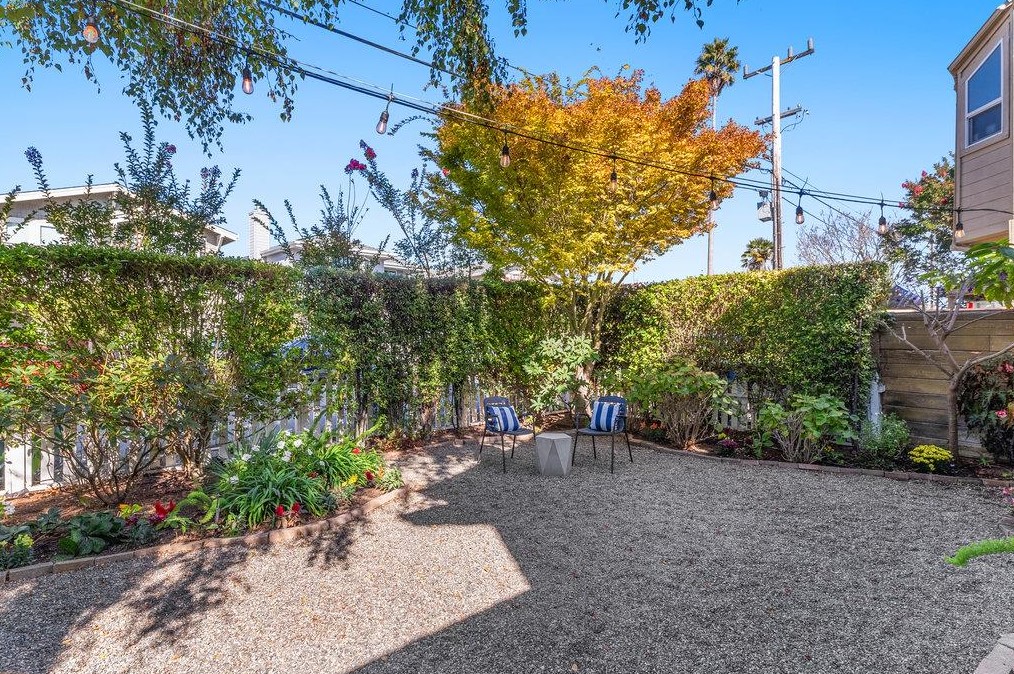 4550 Topaz St, Capitola CA 95010-3141 exterior