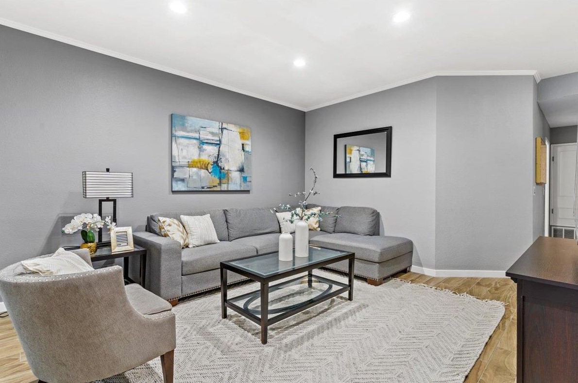 1148 Cedar Gables Dr, San Jose, CA 95118