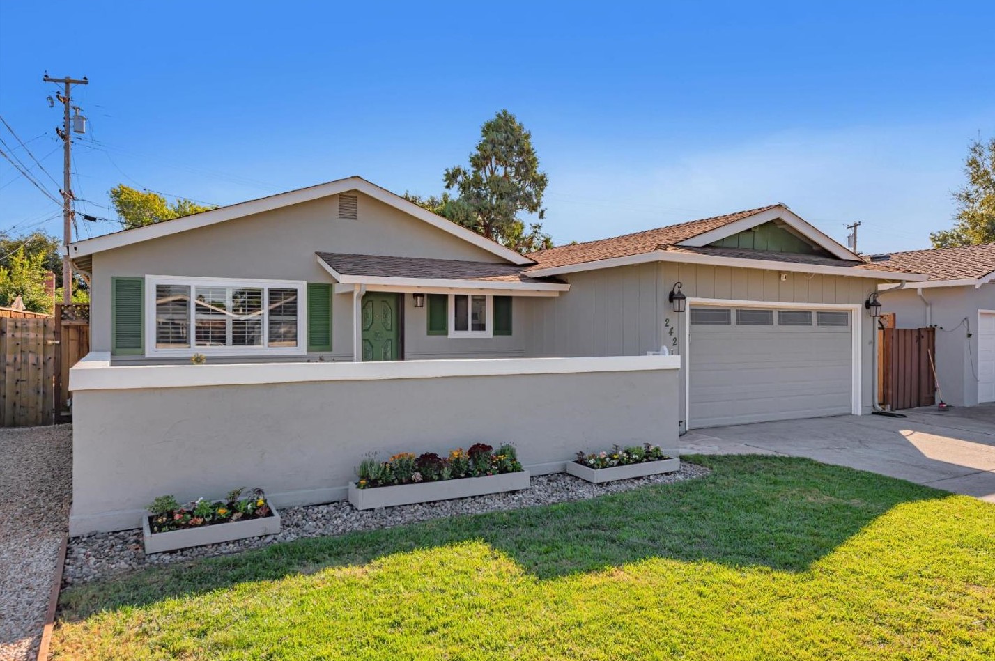 242 Seabiscuit Dr, San Jose, CA 95111