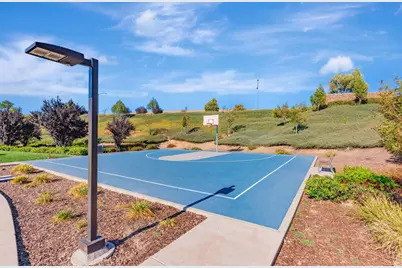 897 Tranquility Cir 12, Livermore, CA 94551 - Photo 32