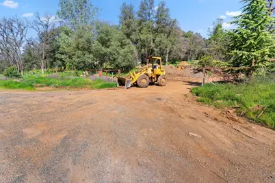 10264 Combie Rd, Auburn, CA 95602 - Photo 52