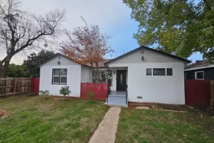 1261 W 22nd St, Merced, CA 95340 - Photo 4